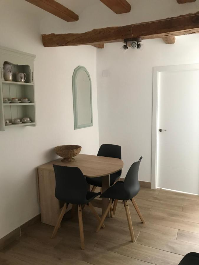 Centrally Located Two Bed Apartment In El Perello 외부 사진
